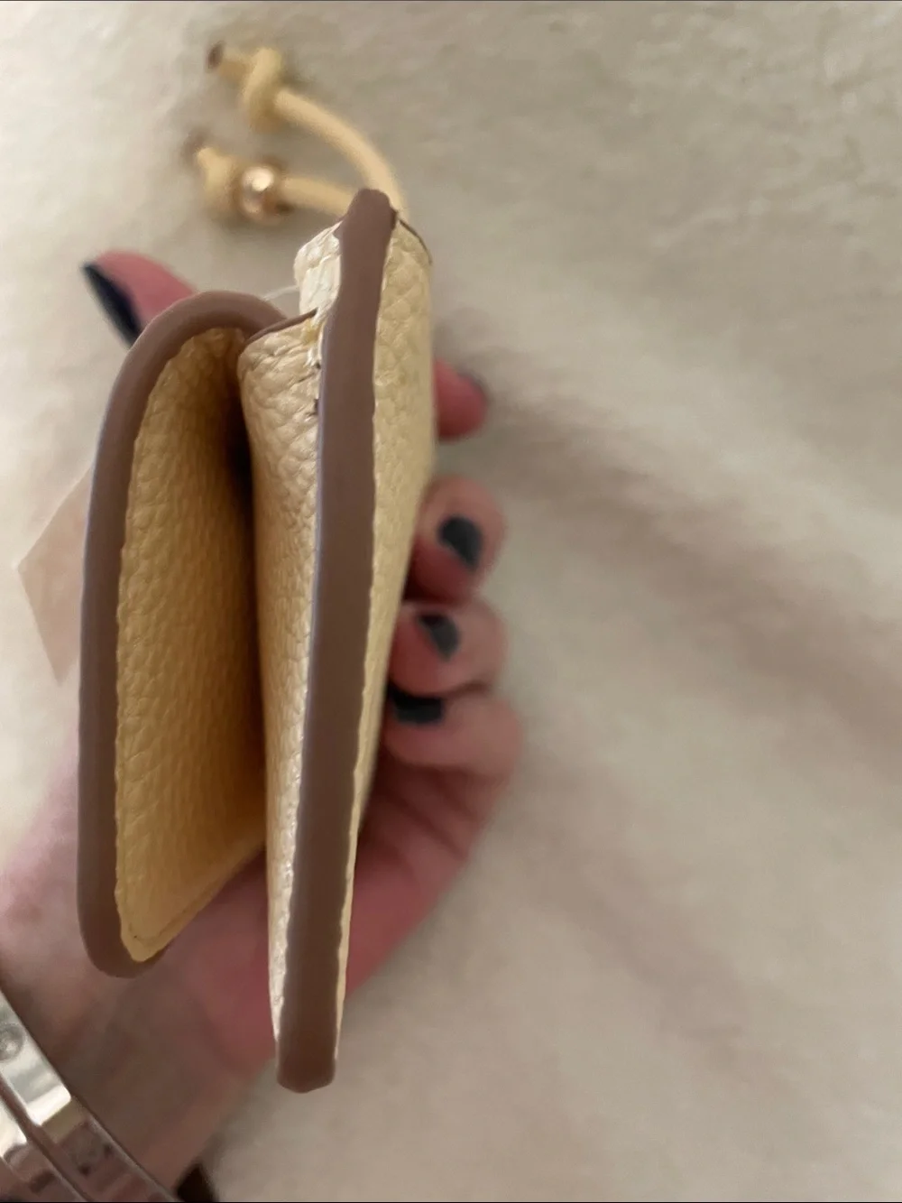 Nanette Lepore Cream Pebbled Leather Card Wallet w/top zipper